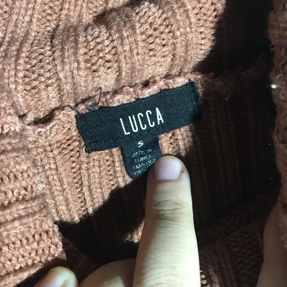 Womens Lucca Sweater Brown Turtleneck Ribbed Open Arm Slits Casual Contemporary